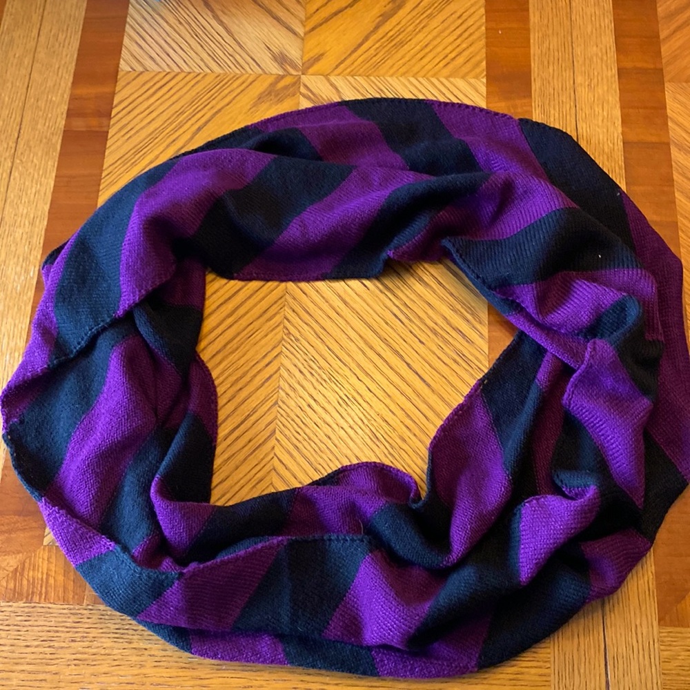 Purple/black infinity scarf
